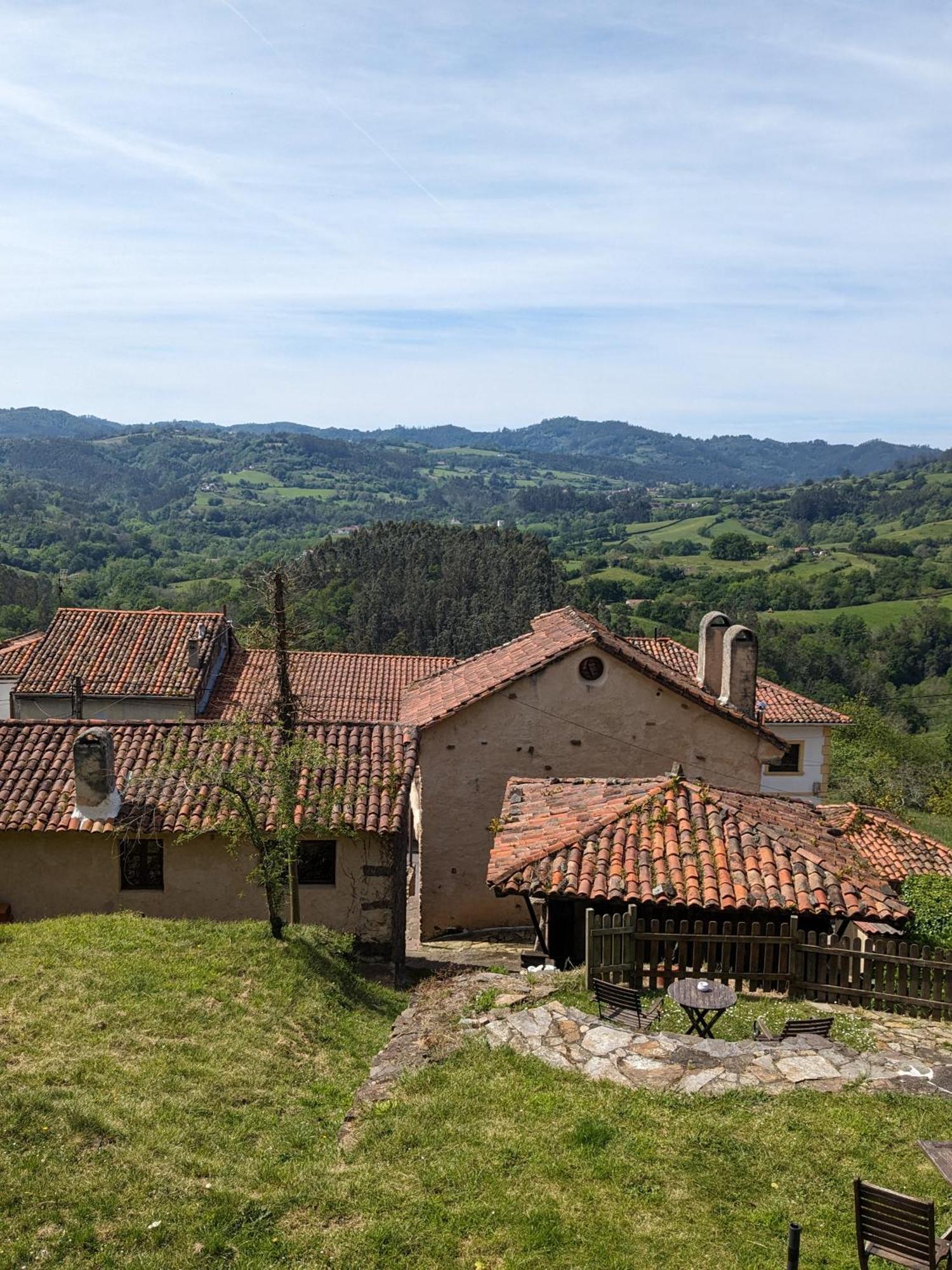 Las Casas De Isu Villaviciosa  Exteriör bild