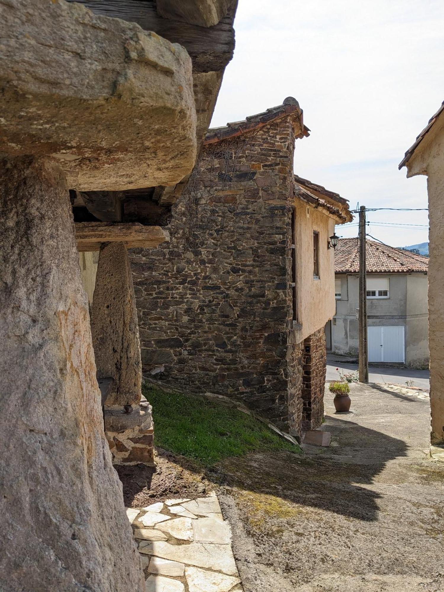 Las Casas De Isu Villaviciosa  Exteriör bild