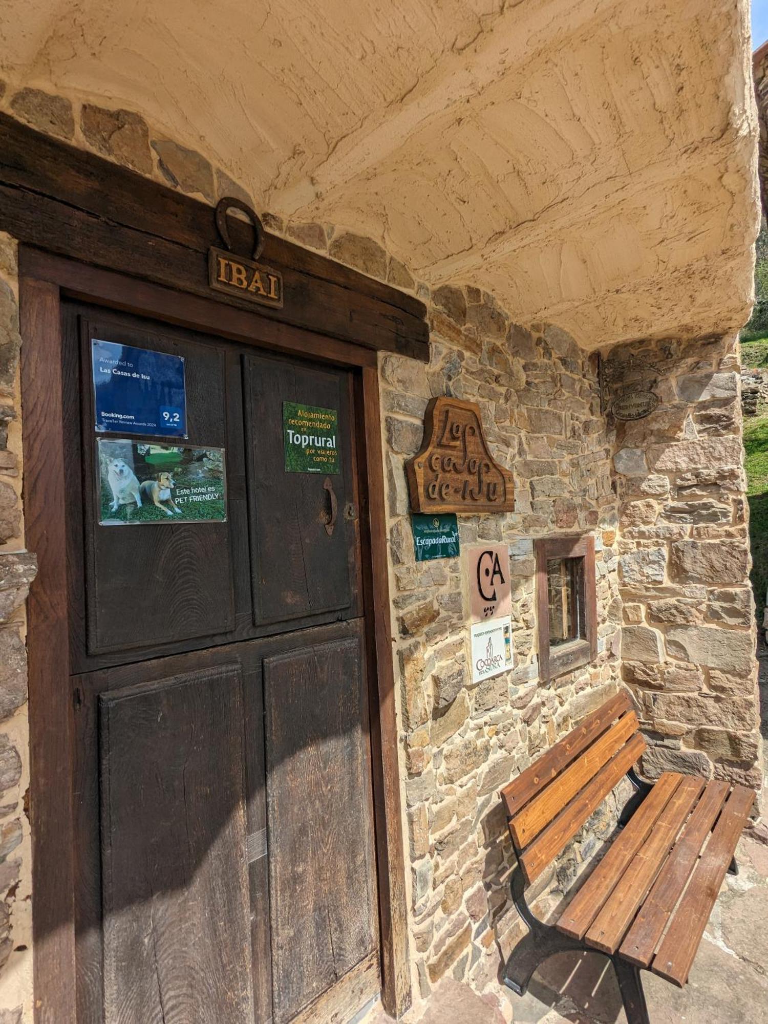 Las Casas De Isu Villaviciosa  Exteriör bild